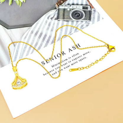 Gold Plated Fan Necklace